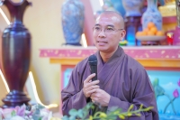 Hà Nội: ĐĐ. Thích Tâm Hòa thuyết giảng tại Khóa tu tuổi trẻ chùa Bằng